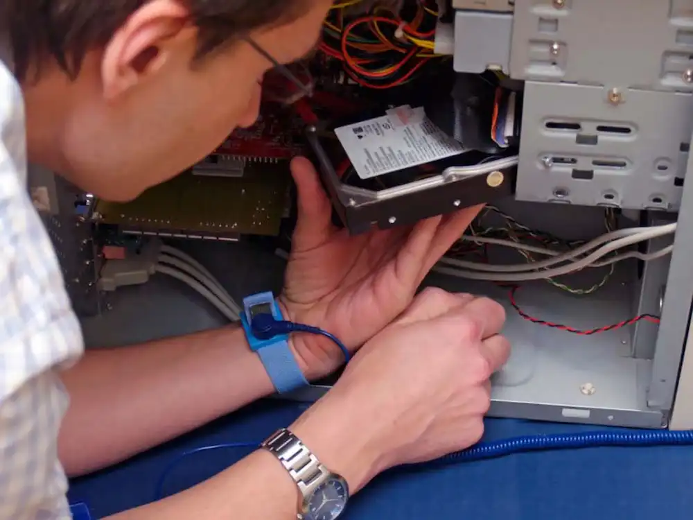 Замена и установка HDD в Протвино
